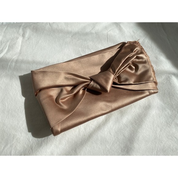 Tory Burch Eleanor Satin Bow Clutch - Picture 13 of 15